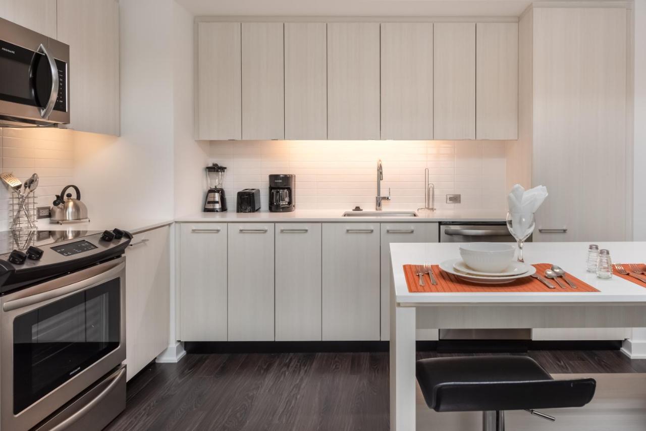 Bluebird Suites At Reston Town Center Стая снимка