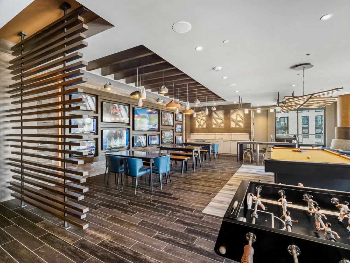 Bluebird Suites At Reston Town Center Екстериор снимка